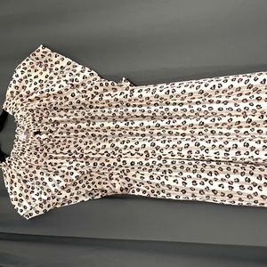 Stella and Dot heart print flutter sleeve blouse